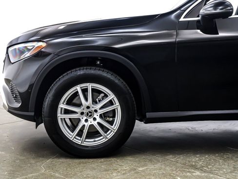 Certified 2025 Mercedes-Benz GLC 300 GLC 300 SUV image 12