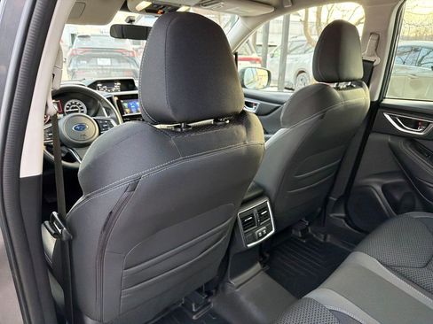 Used 2023 Subaru Forester Premium image 24