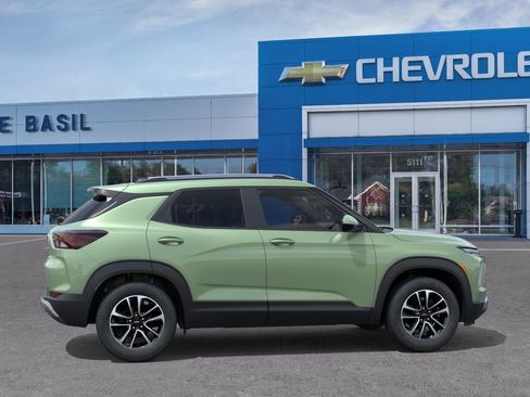 New 2026 Chevrolet TrailBlazer LT AWD/4WD image 5