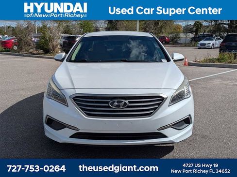 Used 2016 Hyundai Sonata SE image 8