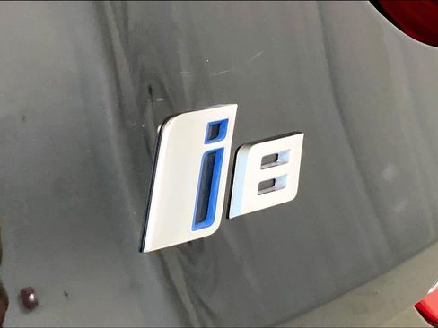 Used 2014 BMW i8 image 10