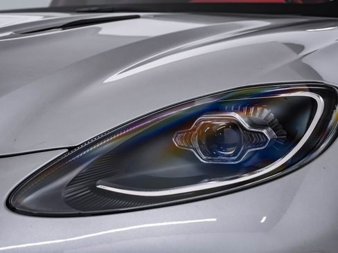 New 2025 Aston Martin DBX 707 image 6