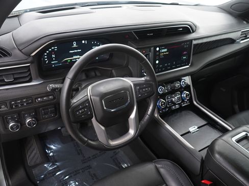 Used 2022 GMC Yukon XL Denali w/ Max Trailering Package image 26