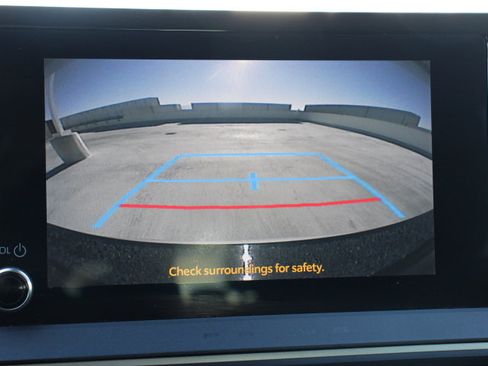 Used 2023 Toyota Prius LE image 25