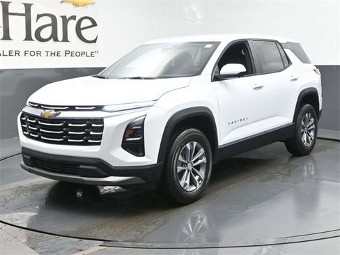 New 2026 Chevrolet Equinox LT w/ Safety and Technology Package image 12