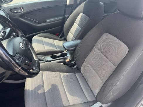 Used 2014 Kia Forte EX FWD image 9