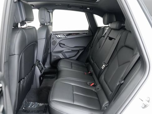 New 2025 Porsche Macan image 24