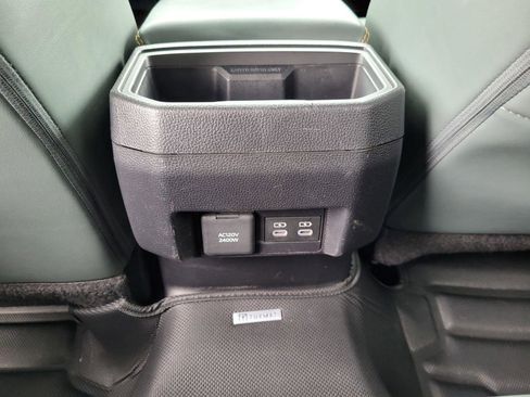 Used 2024 Toyota Tacoma 4x4 Double Cab Hybrid image 16