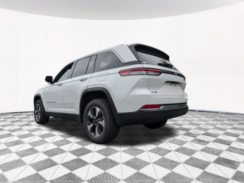 Used 2024 Jeep Grand Cherokee Limited 4xe AWD/4WD image 15