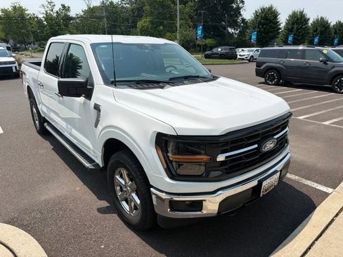 Used 2025 Ford F150 XLT w/ Equipment Group 301A Standard AWD/4WD image 15