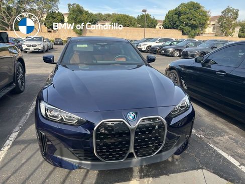 Used 2023 BMW i4 eDrive35 image 1