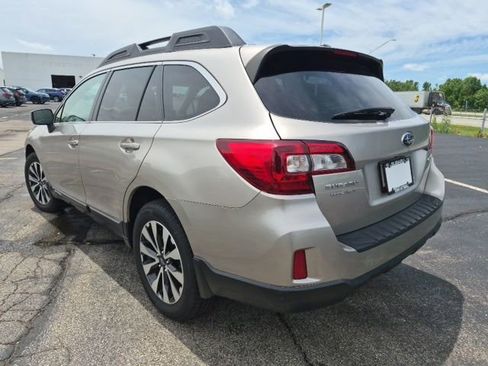 Used 2015 Subaru Outback 2.5i Limited AWD/4WD image 7