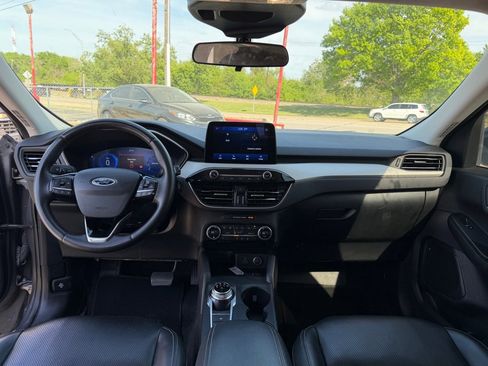 Used 2021 Ford Escape SEL w/ Technology Package FWD image 23