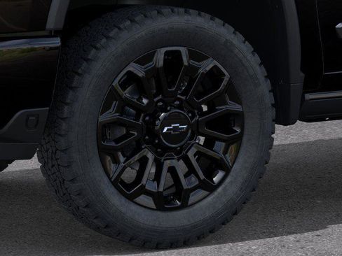 New 2026 Chevrolet Silverado 2500 High Country w/ High Country Premium Package AWD/4WD image 9
