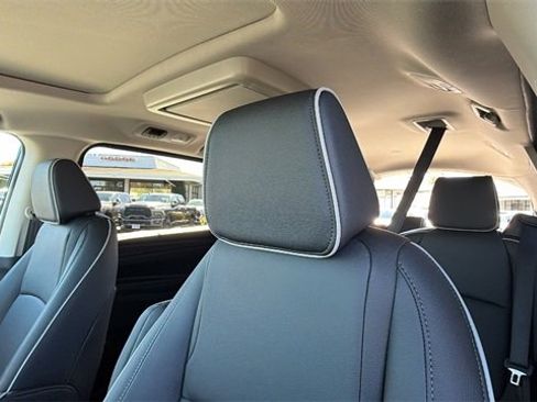 New 2026 Honda Odyssey Touring image 20