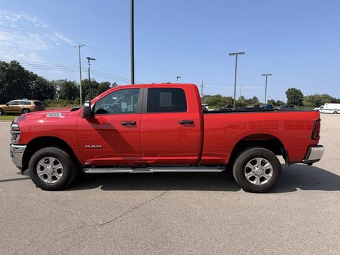 Used 2026 RAM 2500 Big Horn AWD/4WD image 6