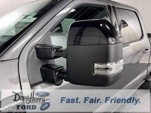 New 2025 Ford F350 Platinum w/ FX4 Off-Road Package image 9