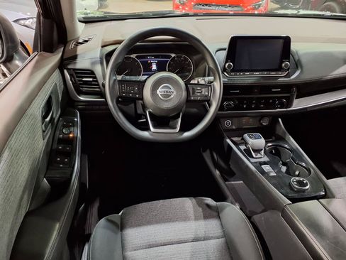 Used 2021 Nissan Rogue S AWD/4WD image 8