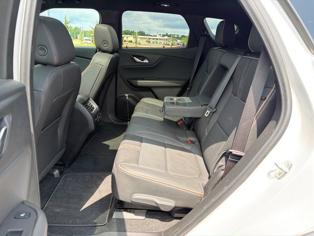 Used 2025 Chevrolet Blazer Premier w/ Driver Confidence II Package AWD/4WD image 29