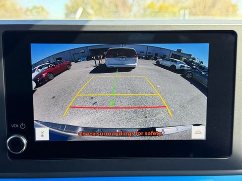 Used 2025 Toyota Tacoma TRD Off-Road image 22