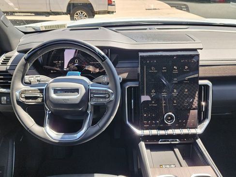 New 2026 GMC Acadia Denali FWD image 28