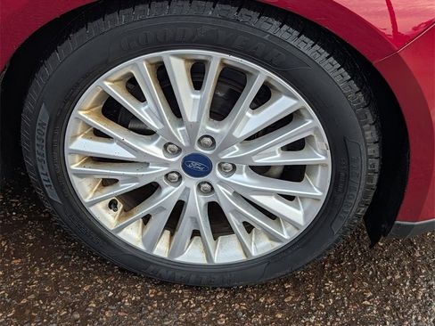 Certified 2017 Ford Focus Titanium w/ Titanium Technology Package image 7