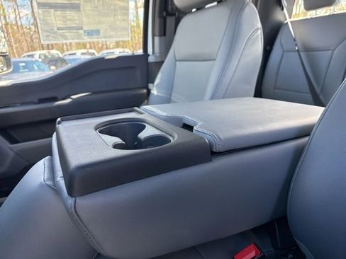 New 2026 Ford F250 XL w/ FX4 Off-Road Package AWD/4WD image 19