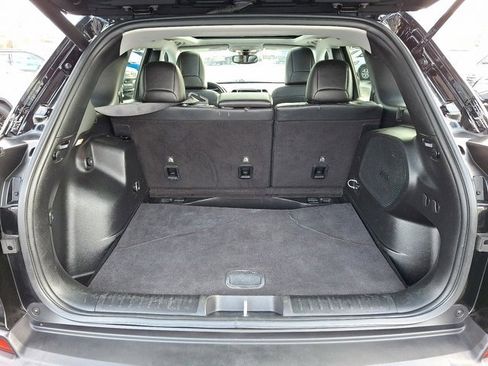 Certified 2021 Jeep Cherokee Limited image 32