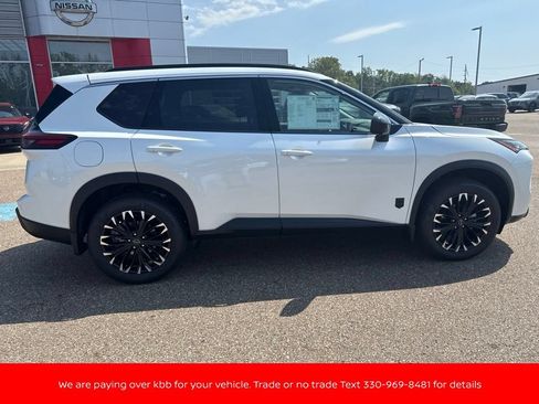 New 2026 Nissan Rogue Dark Armor AWD/4WD image 8