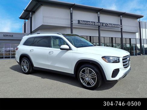 Used 2026 Mercedes-Benz GLS 450 4MATIC image 1