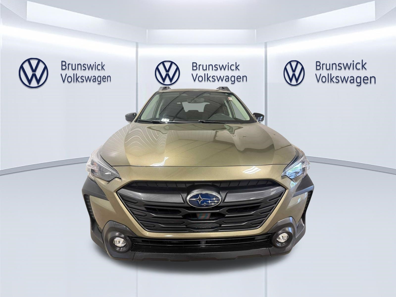 Certified 2024 Subaru Outback Premium w/ Popular Package #1A AWD/4WD image 3
