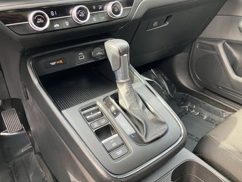 Used 2025 Honda CR-V LX image 28