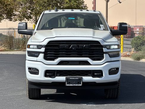 New 2026 RAM 3500 Big Horn AWD/4WD image 8
