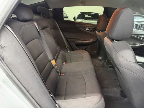 Used 2024 Chevrolet Malibu LT w/ Redline Edition image 21