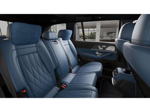New 2026 Mercedes-Benz GLS 63 AMG 4MATIC image 5