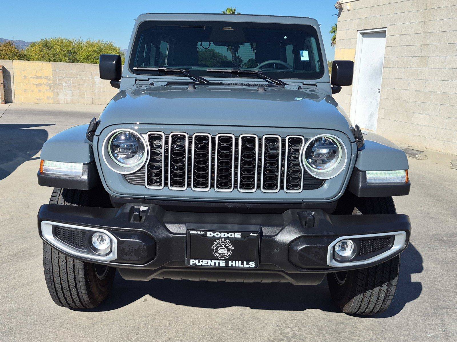 Certified 2026 Jeep Wrangler Unlimited Sahara AWD/4WD image 3
