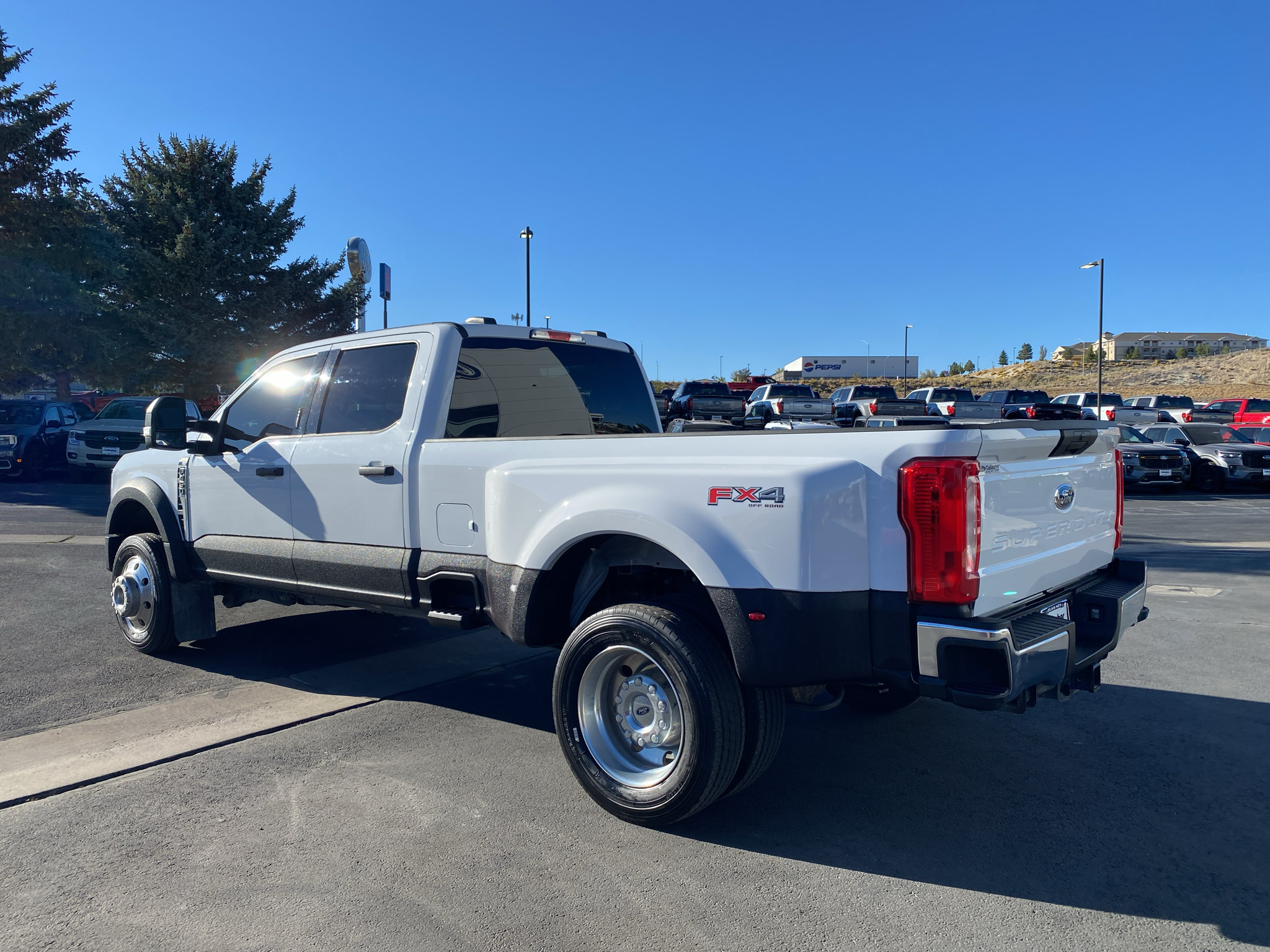 Used 2024 Ford F450 XLT w/ FX4 Off-Road Package AWD/4WD image 30