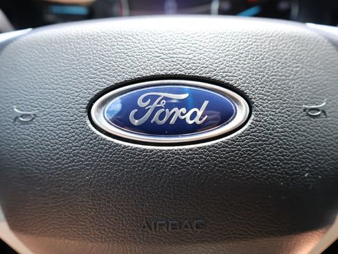 Certified 2023 Ford Explorer XLT w/ Equipment Group 202A AWD/4WD image 31