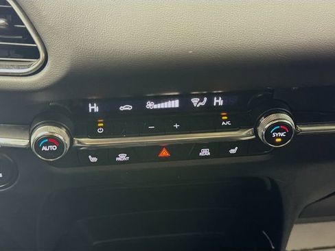 Used 2023 MAZDA CX-30 AWD 2.5 S w/ Preferred Package image 16