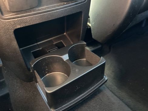 Used 2023 Ford Explorer XLT w/ Equipment Group 202A image 44