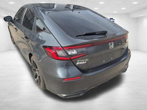 Used 2025 Honda Civic Sport image 6