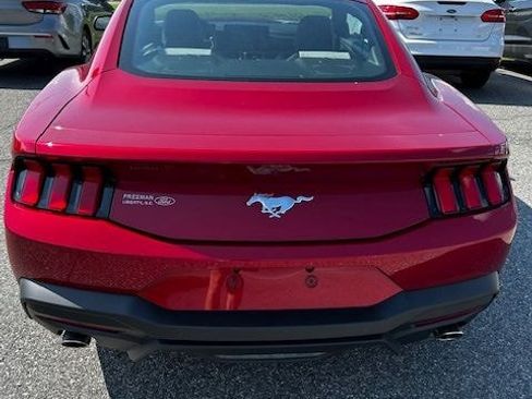 Used 2024 Ford Mustang Coupe RWD image 4