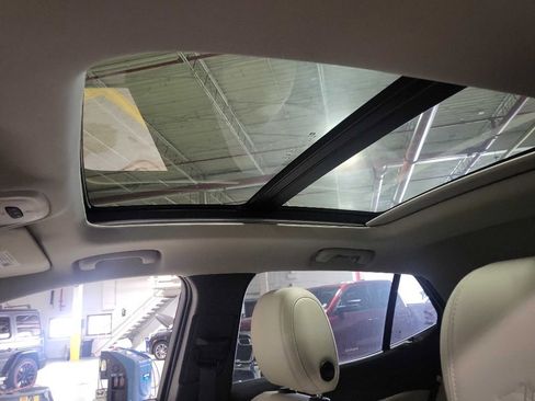 Used 2025 Buick Encore GX Avenir w/ Avenir Technology Package image 20