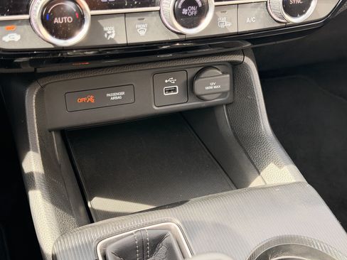 Used 2024 Honda Civic EX image 25