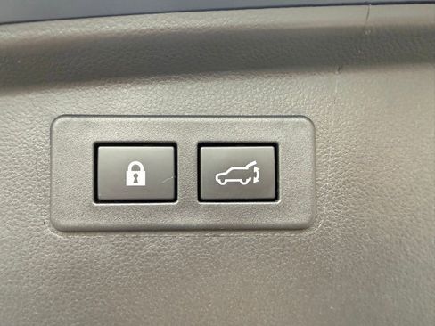 Certified 2025 Subaru Outback Onyx Edition AWD/4WD image 29