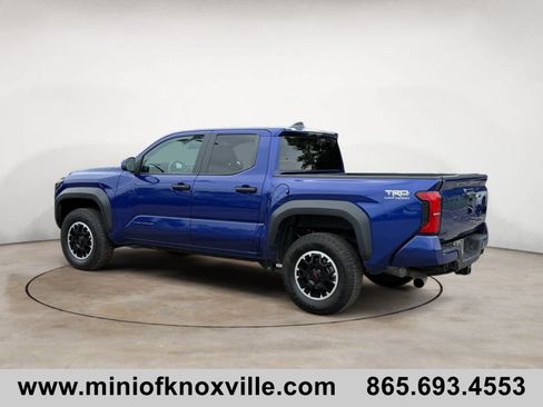 Used 2024 Toyota Tacoma TRD Off-Road AWD/4WD image 5