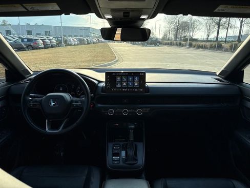 Used 2025 Honda CR-V Sport-L image 17