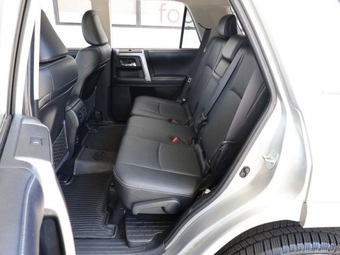 Used 2018 Toyota 4Runner Limited AWD/4WD image 20