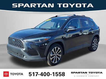 Used 2023 Toyota Corolla Cross XLE w/ Convenience Package
