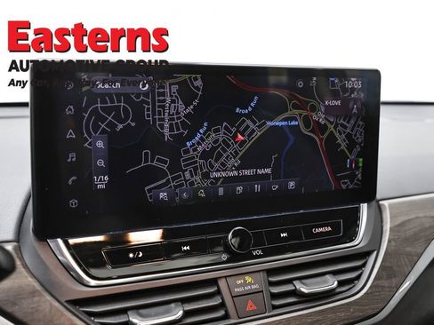 Used 2023 Nissan Altima 2.5 SL FWD image 19